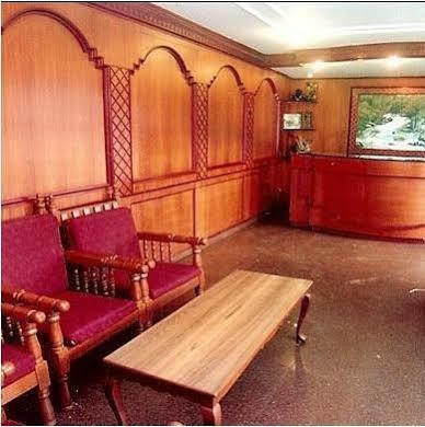Hotel Maneck Ooty Ngoại thất bức ảnh